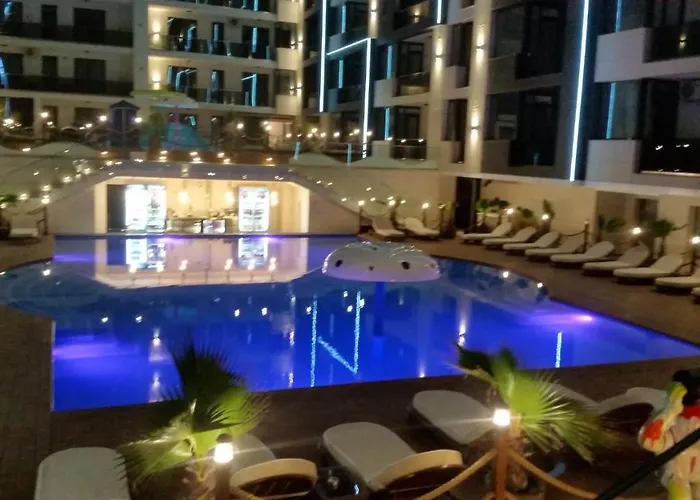 Mamaia Nord Langa Mare