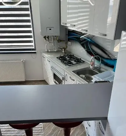 Mamaia Nord Langa Mare *